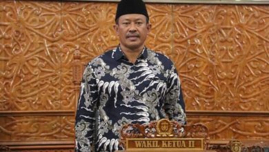 Wakil Ketua II DPRD Kutim Respon Keluhan Kerusakan Jalan Penghubung Tiga Kecamatan, Begini Katanya