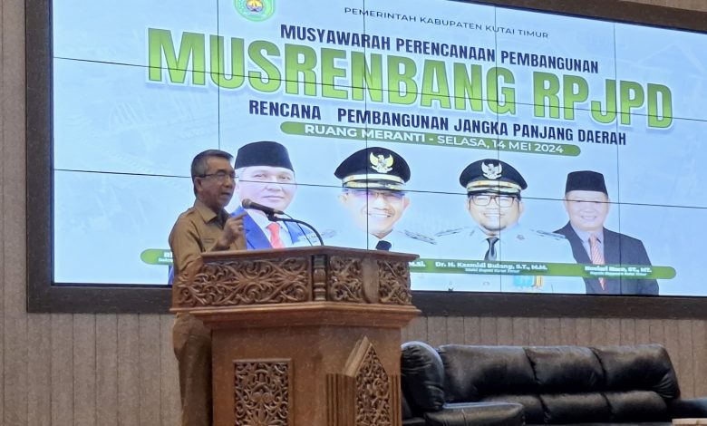 Bupati Kutai Timur Ardiansyah Sulaiman dalam Musrenbang RPJPD (dok: deltamahakam)