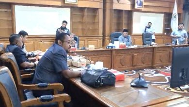 Faizal Rachman menyampaikan pendapatnya dalam RDP (dok: deltamahakam)