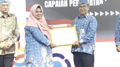 DPPKB Kutai Timur Raih Banyak Penghargaan Dalam Peringatan Harganas